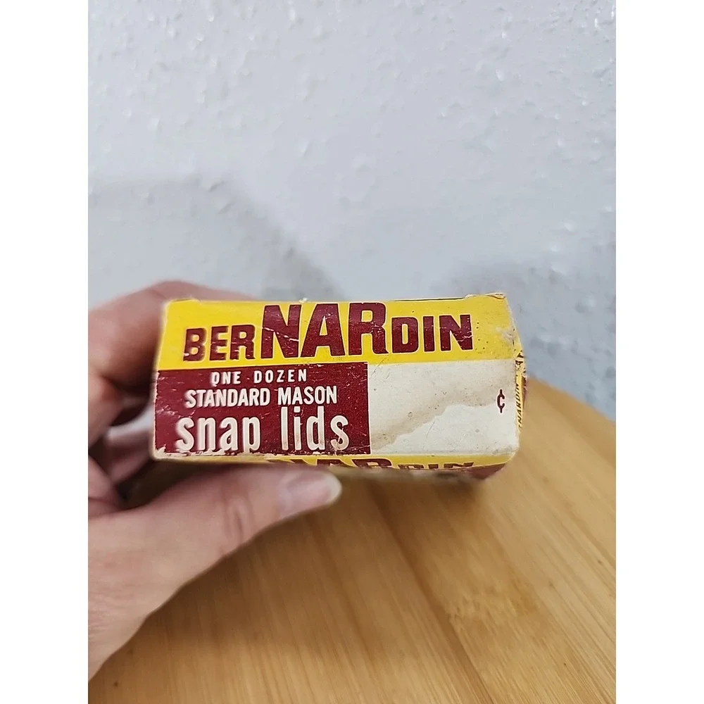 Vintage BerNARdin‎ Canning Lids – Small Mouth Dome Lids – Box Only Decoration